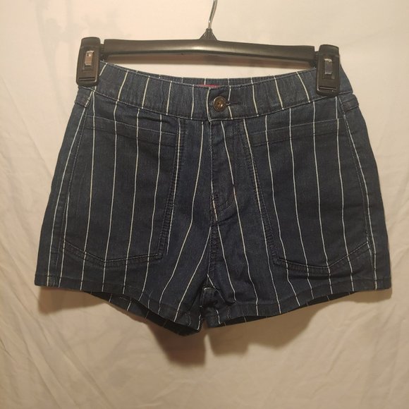 UNIONBAY Shorts - Picture 1 of 7